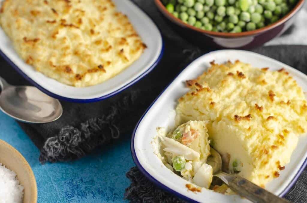 Easy Fish Pie with Mashed Potato Topping - Lost in Food