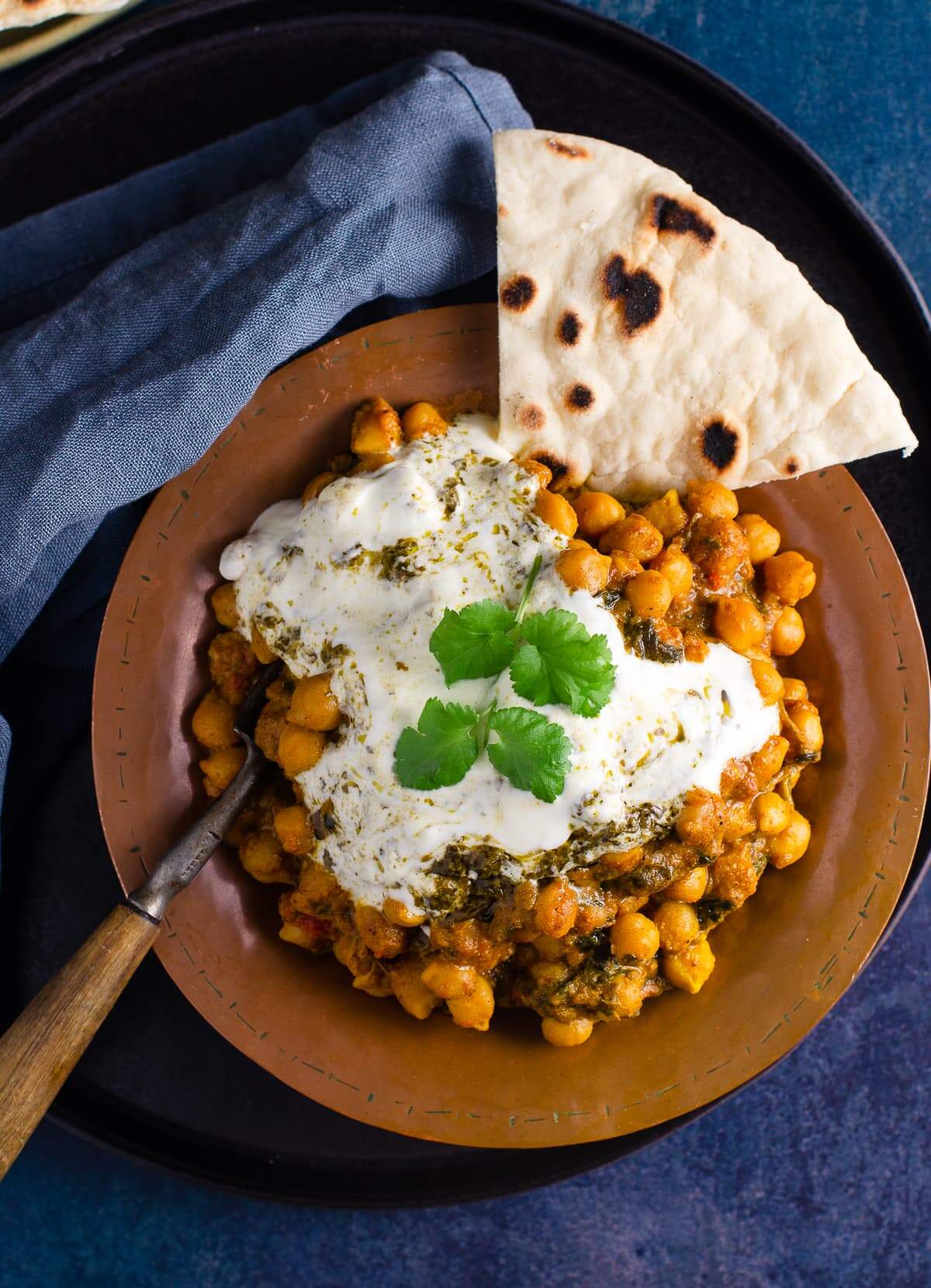 easy chickpea curry with spinach and yogurt Lost in Food