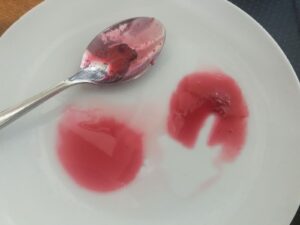 Homemade Blackberry Jelly (Bramble Jelly) - Lost in Food