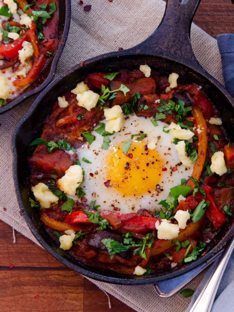 shakshuka eggs with smoked paprika - Lost in Food