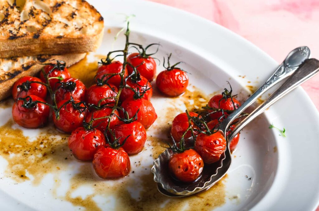 quick-roasted-tomatoes-with-balsamic-vinegar-lost-in-food