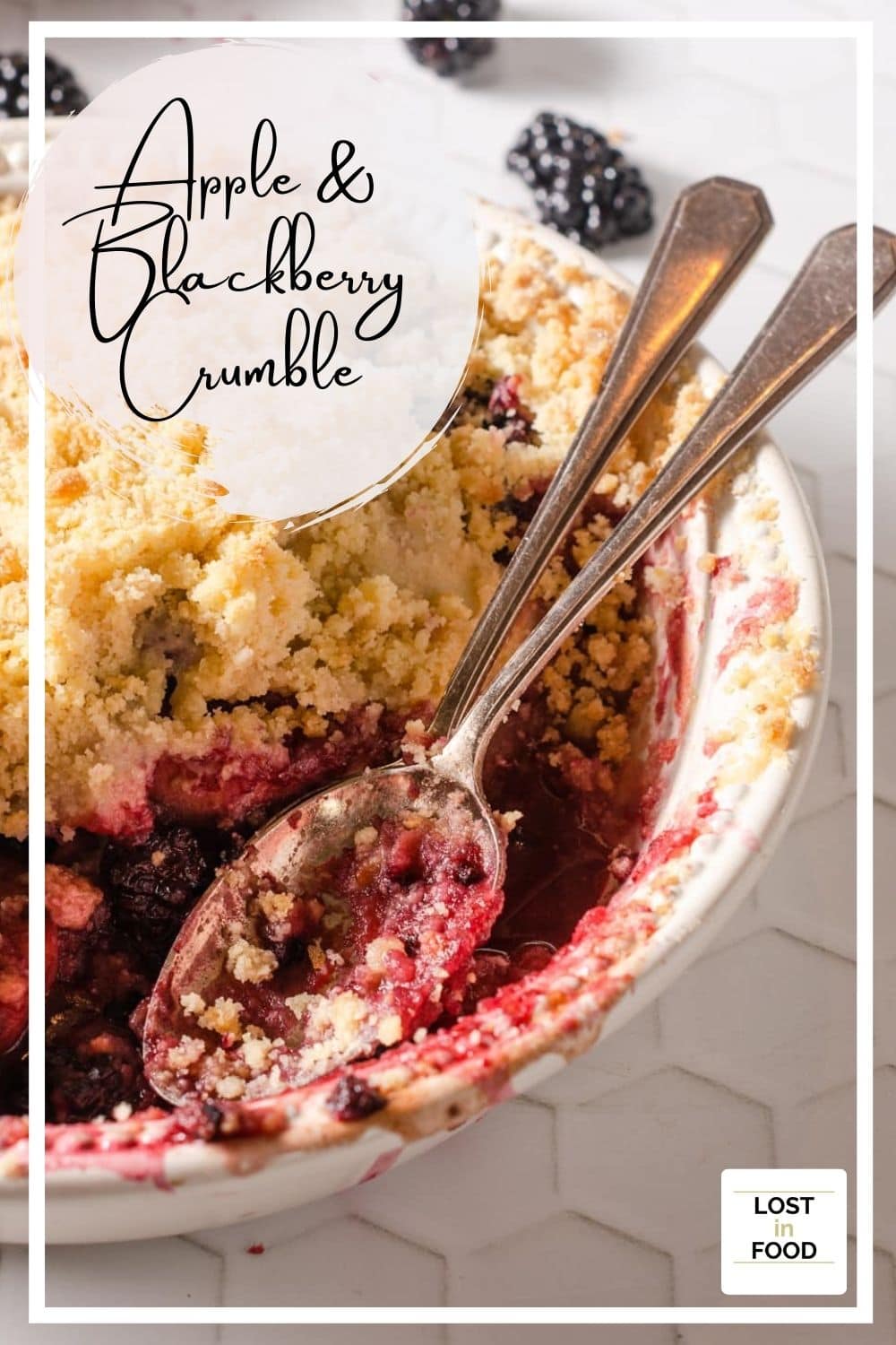 A pinterest graphic for apple and blackberry crumble.
