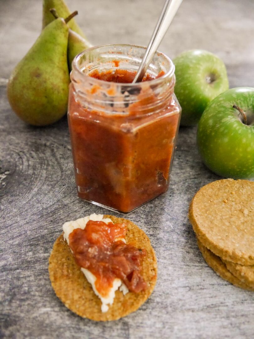Spiced Pear & Apple Chutney - Lost in Food