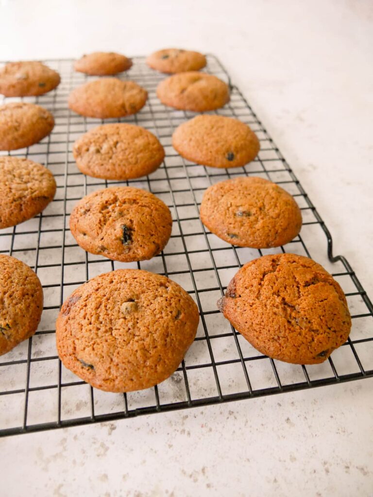 A wire rack of mincemeat cookies set out to cool.