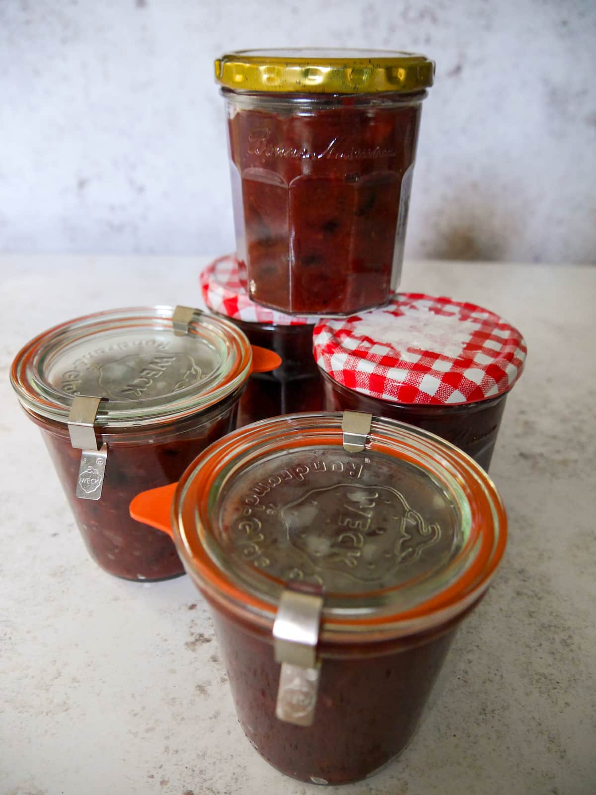 4 jars of cooked chutney.